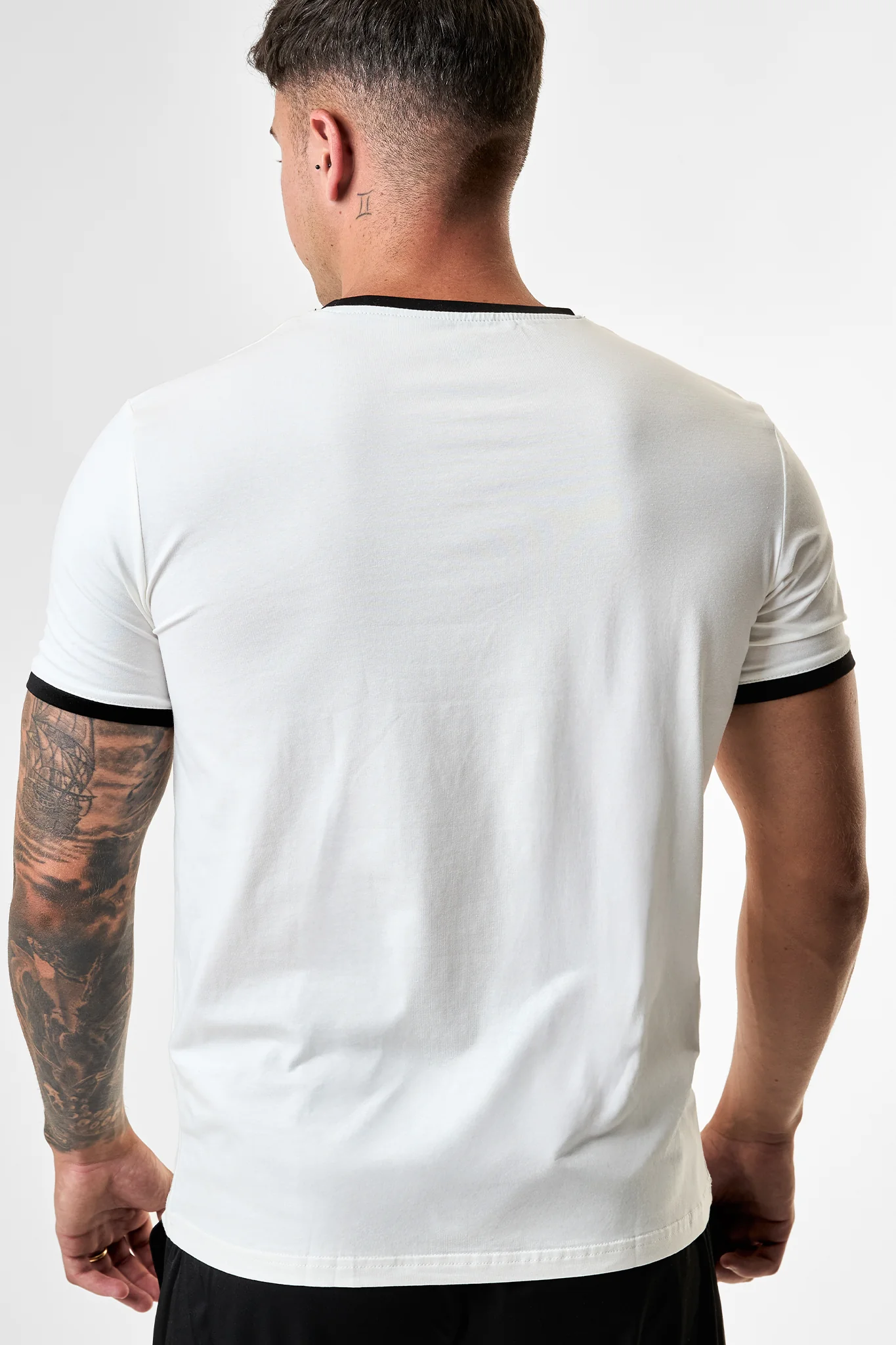 CAMISETA BÁSICA PBS - BLANCO - Image 5